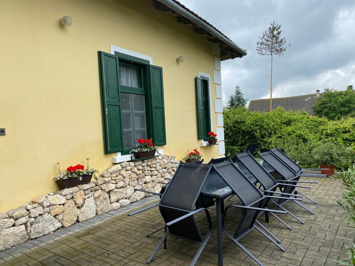 Véndektanya Vendégház Tapolca Exterior foto