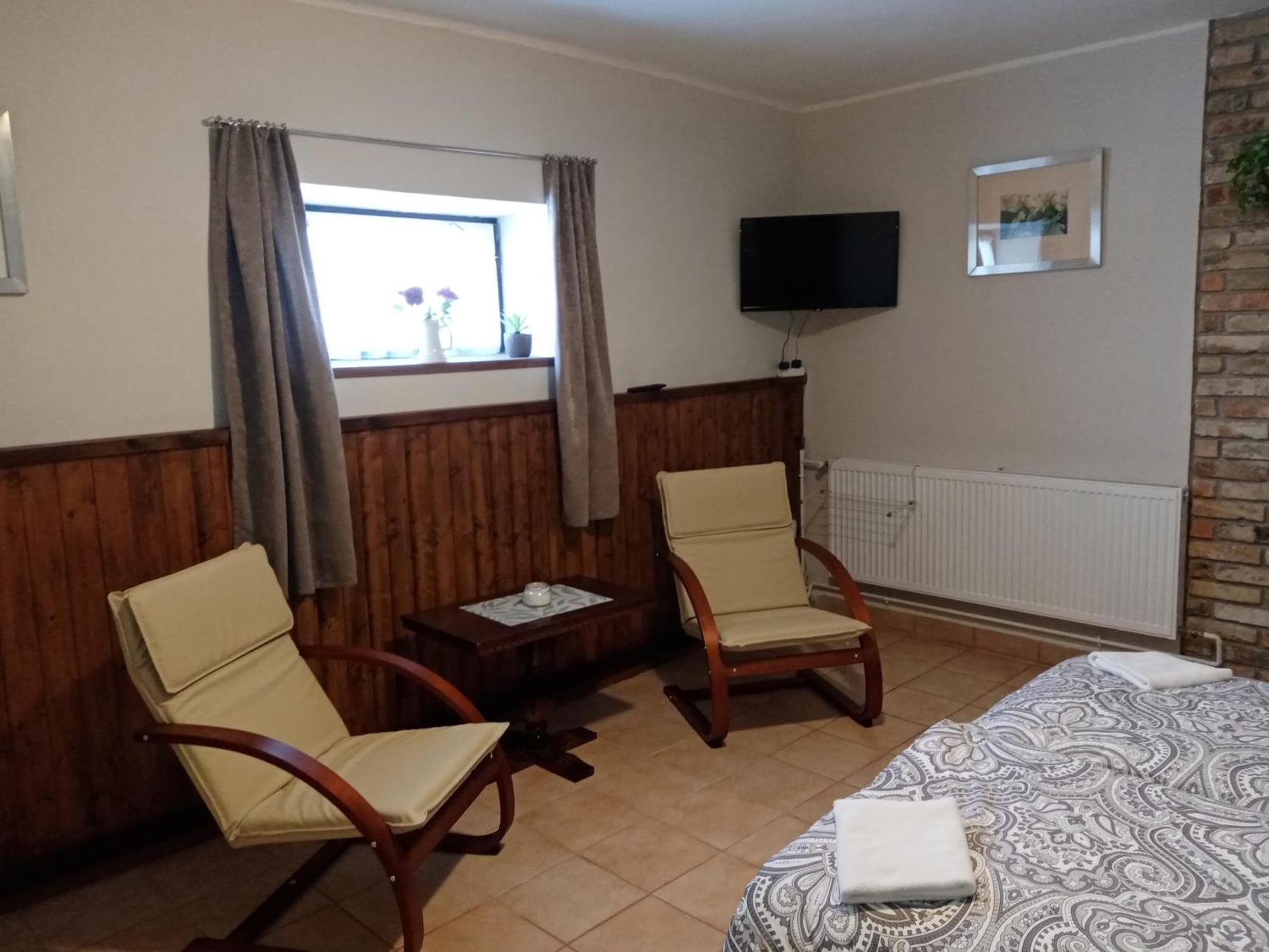 Véndektanya Vendégház Tapolca Habitación foto