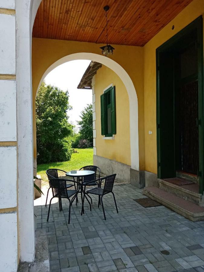 Véndektanya Vendégház Tapolca Exterior foto